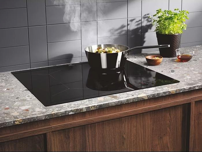 ELECTROLUX  Варочная панель LIL61424C