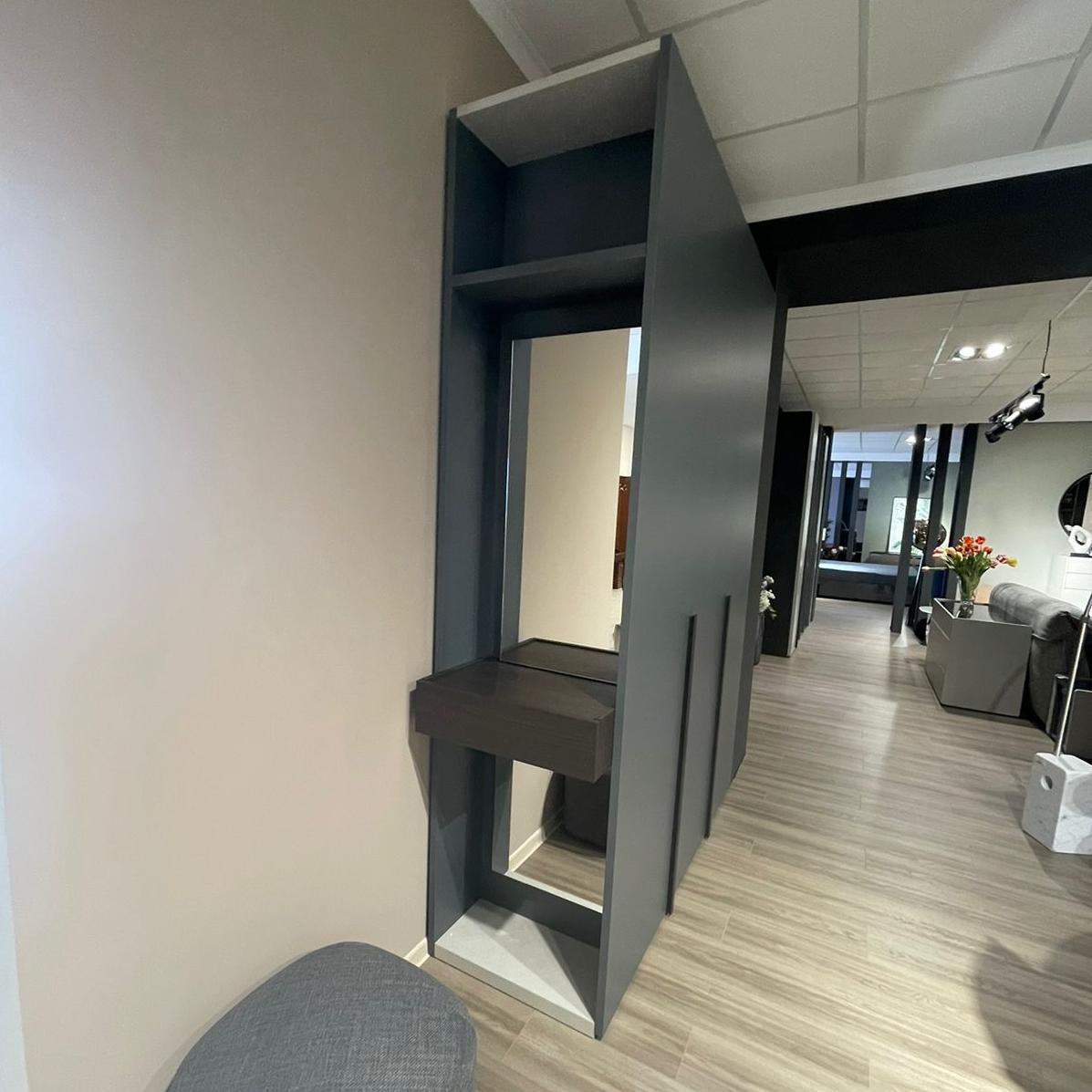 Шкаф прихожая Smart