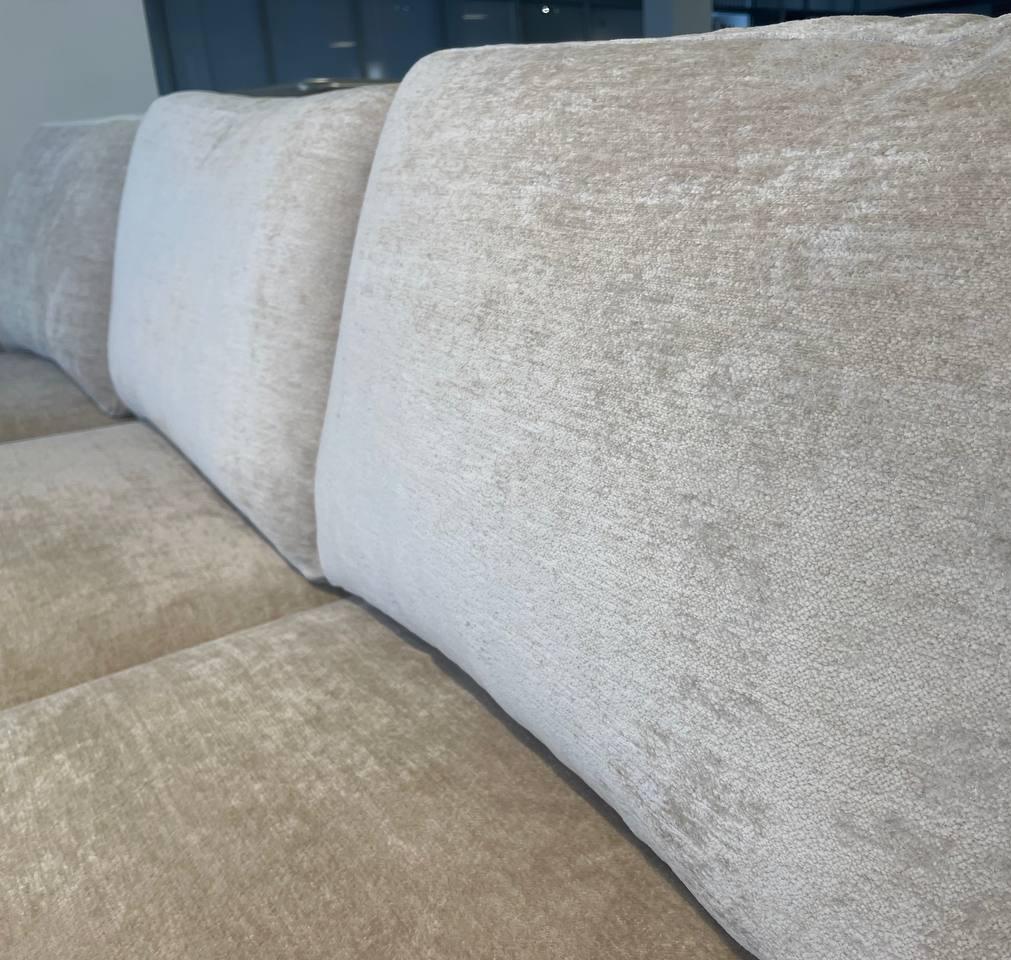 Диван с оттоманкой Ventura (Вентура)