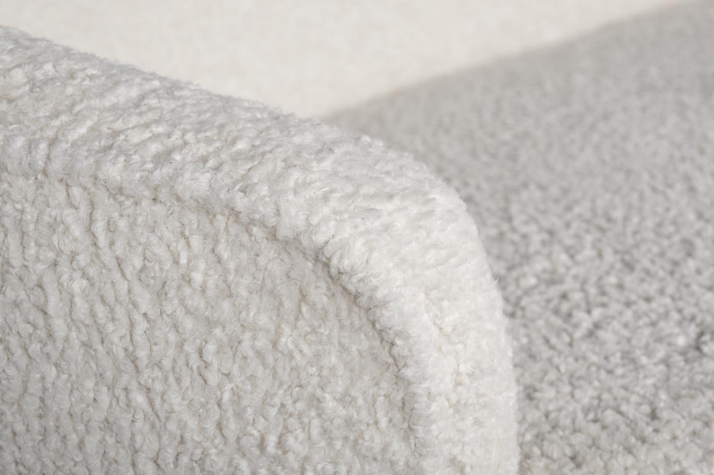 ДИВАН ДВУХМЕСТНЫЙ КРЕМОВЫЙ (ИСКУССТВЕННЫЙ КАРАКУЛЬ) 48MY-1289-L CRE