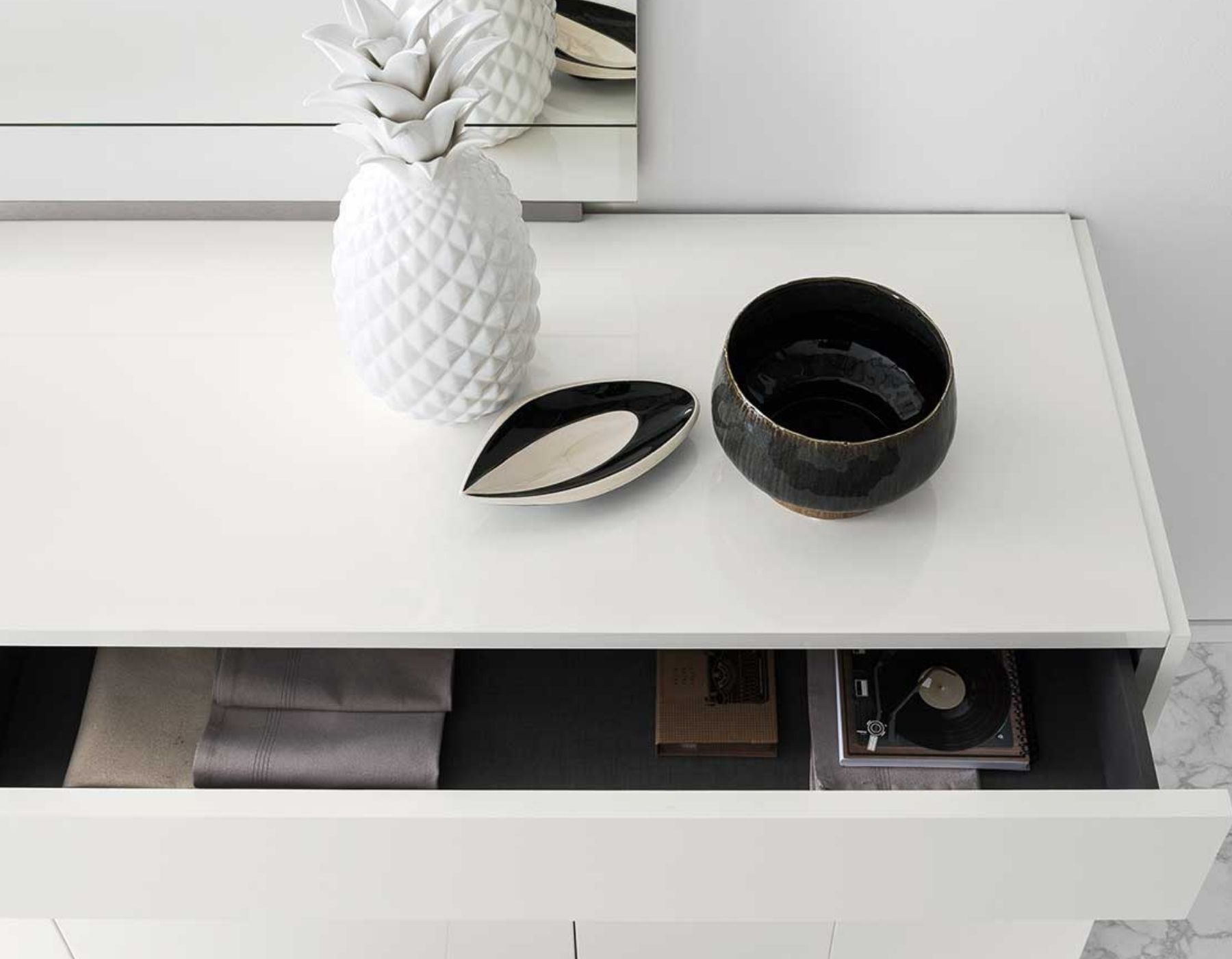 Столовая Artemide фабрики Alf Italia