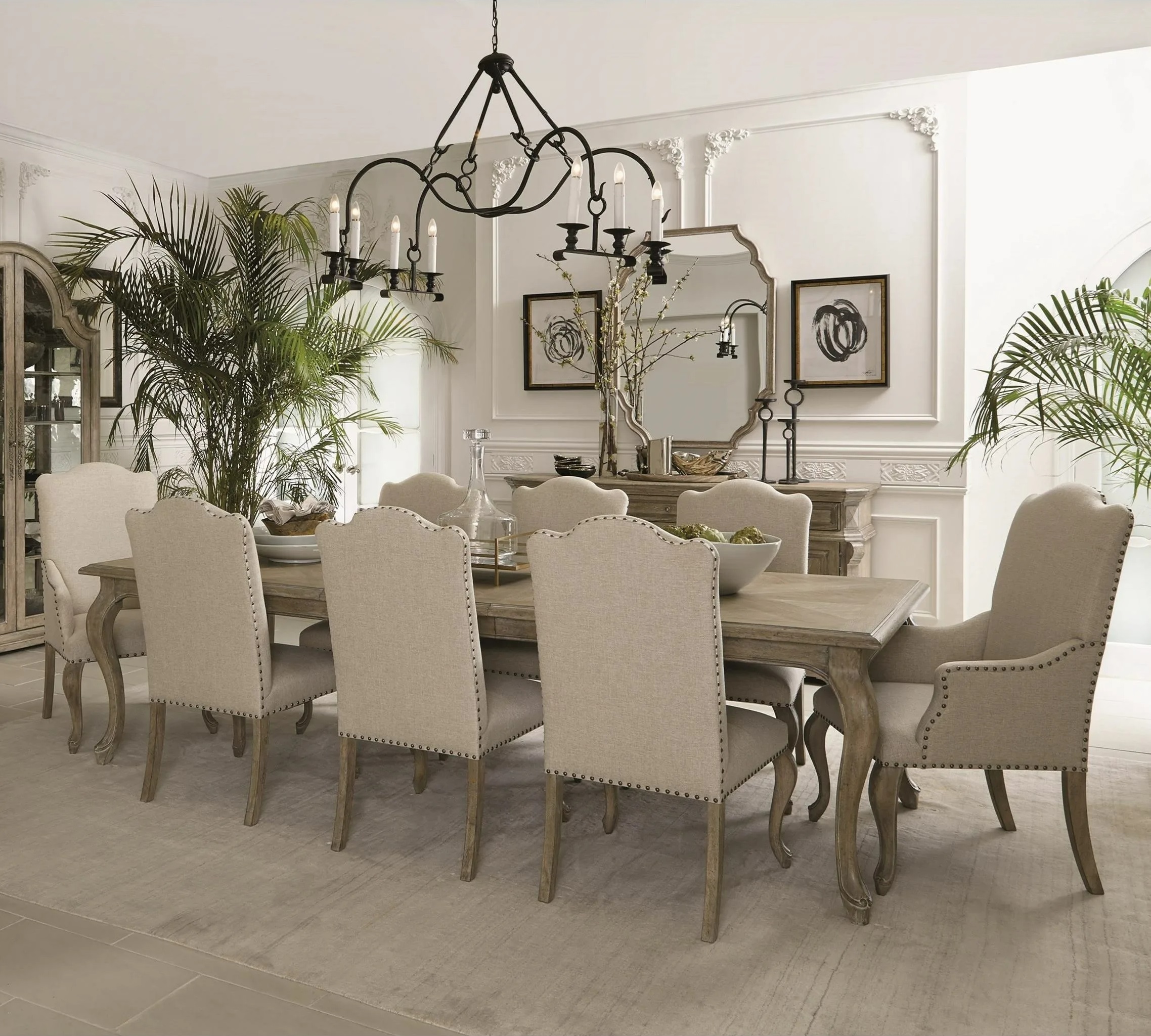 Стол обеденный Campania Bernhardt