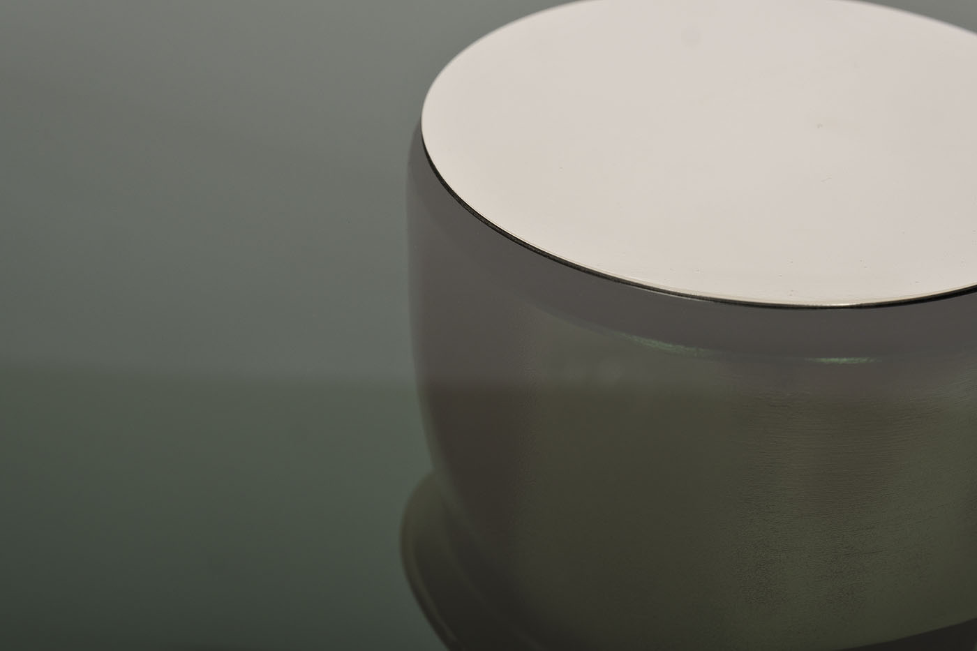 Стол журнальный "Циклон", золотой 69-219043