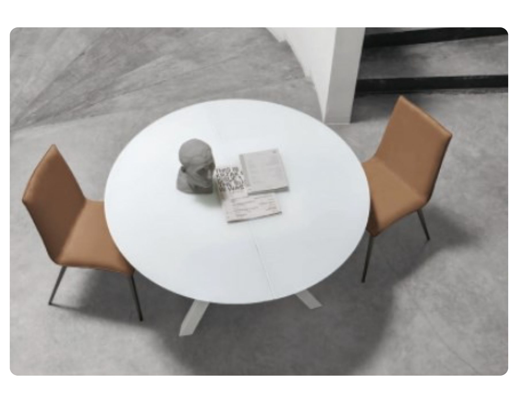 Стол обеденный Zoe Round фабрики Sedit