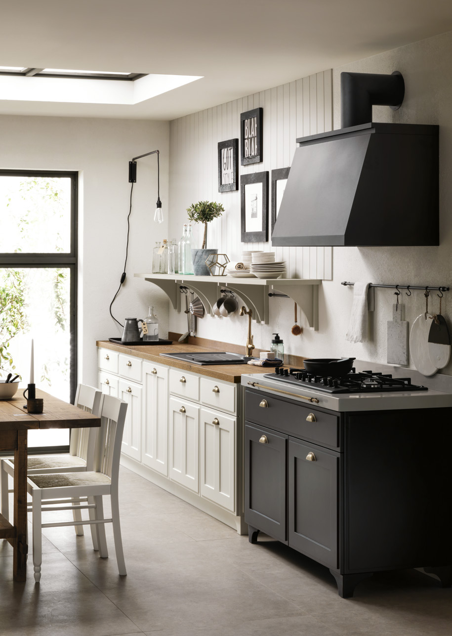 Кухня на заказ Favilla Италия Scavolini