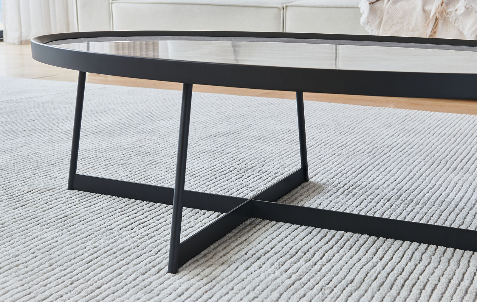 Журнальный стол Betsy