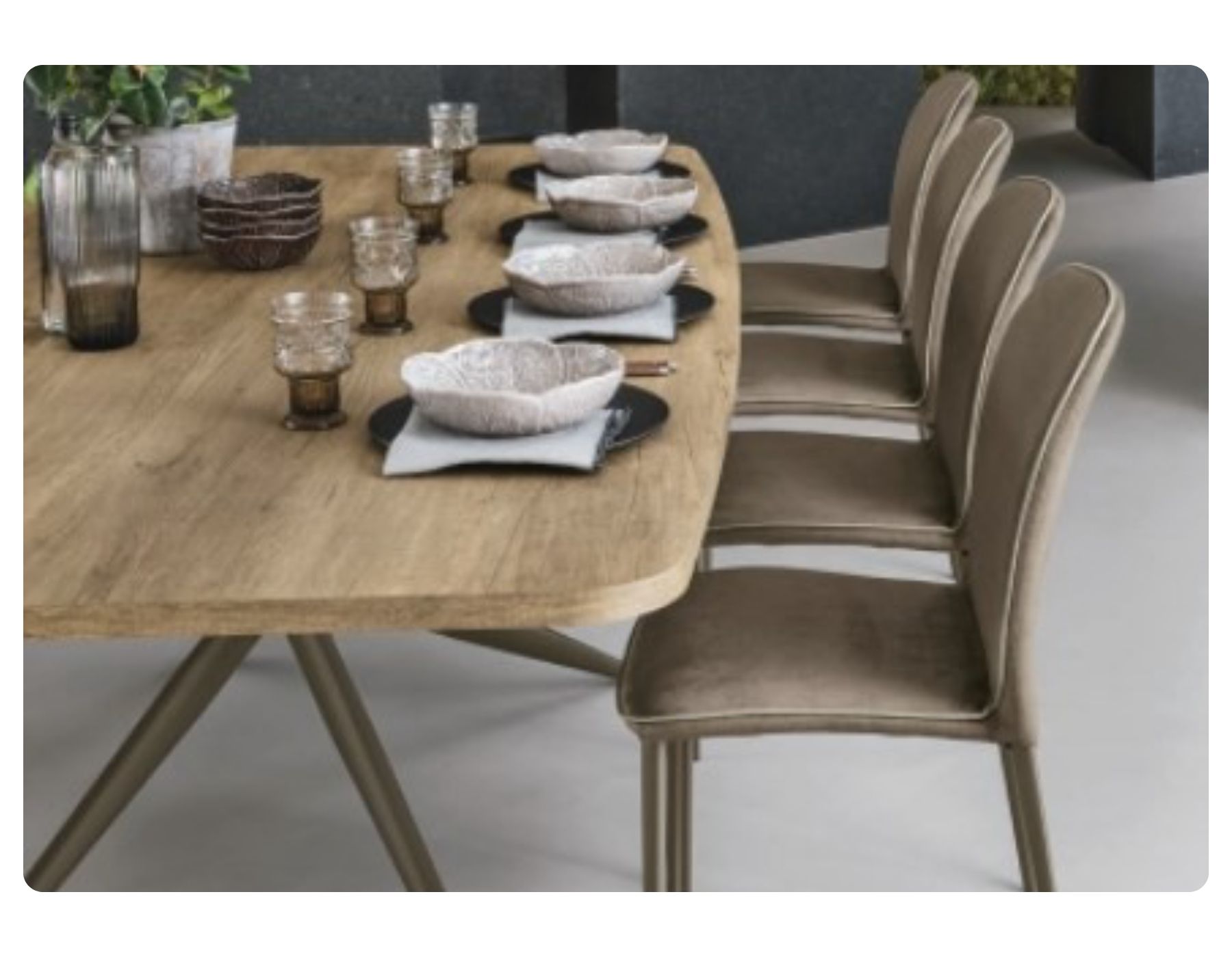 Стол обеденный Tiffany фабрики Sedit