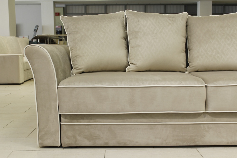 Прямой диван Bella Evanty