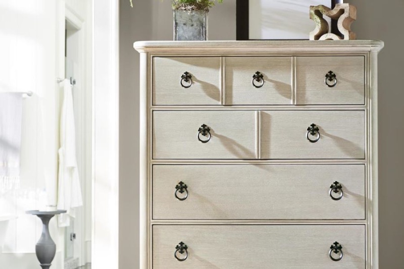 Комод 795150 фабрики Universal Furniture из Америки