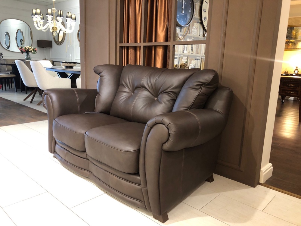 Прямой диван Flame