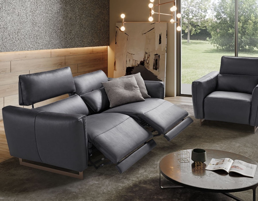 Диван Baccarat фабрики NewTrendConcept