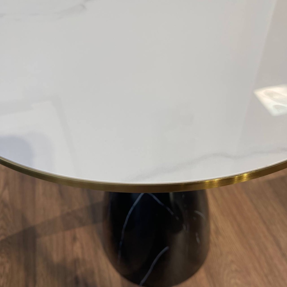 Стол кофейный 673