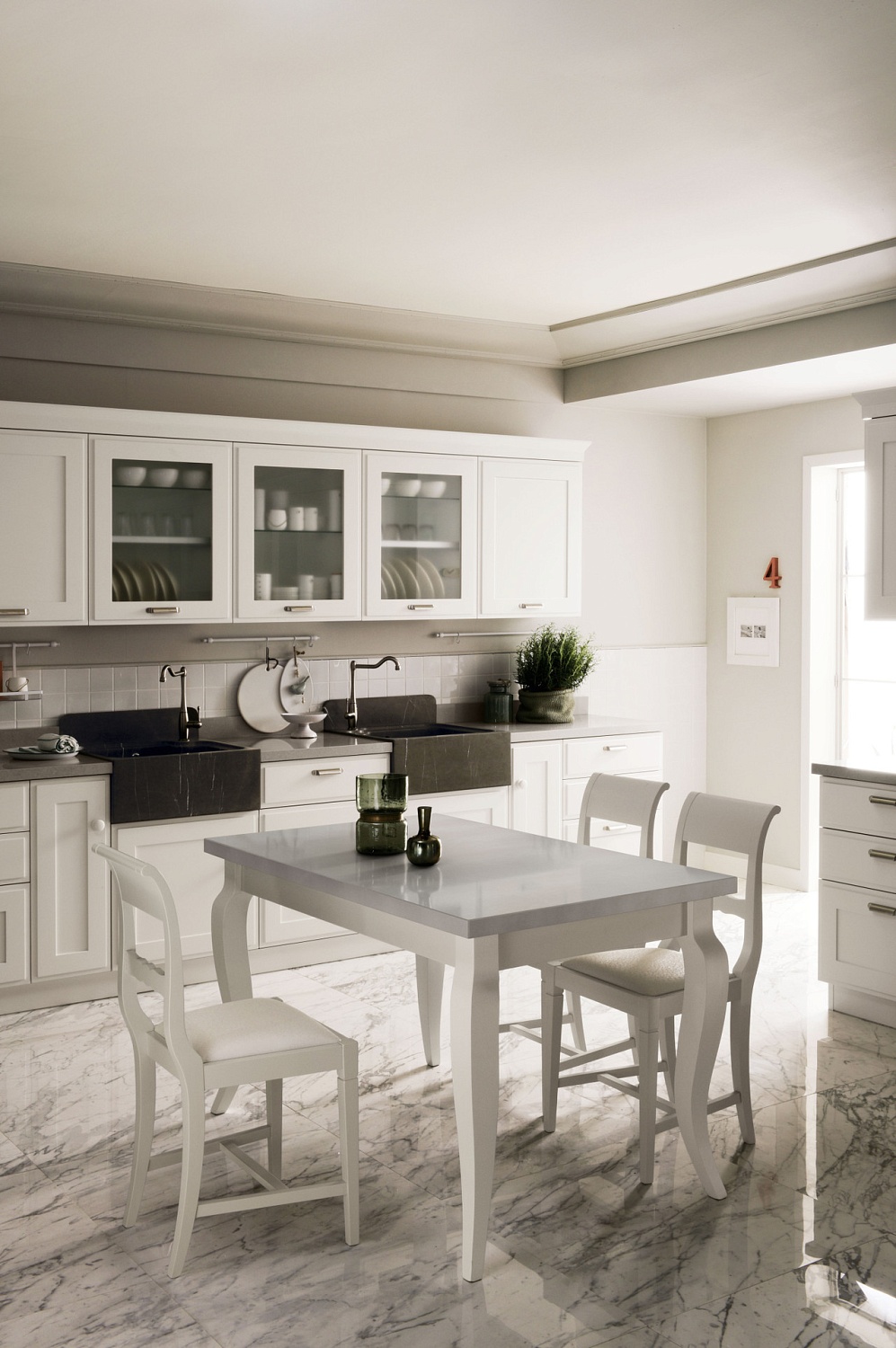 Как сделать кухню в доме красивой и уютной из Италии: выбор материалов