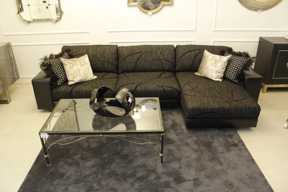 Угловой диван Glam фабрики Mantellassi Spa Италия