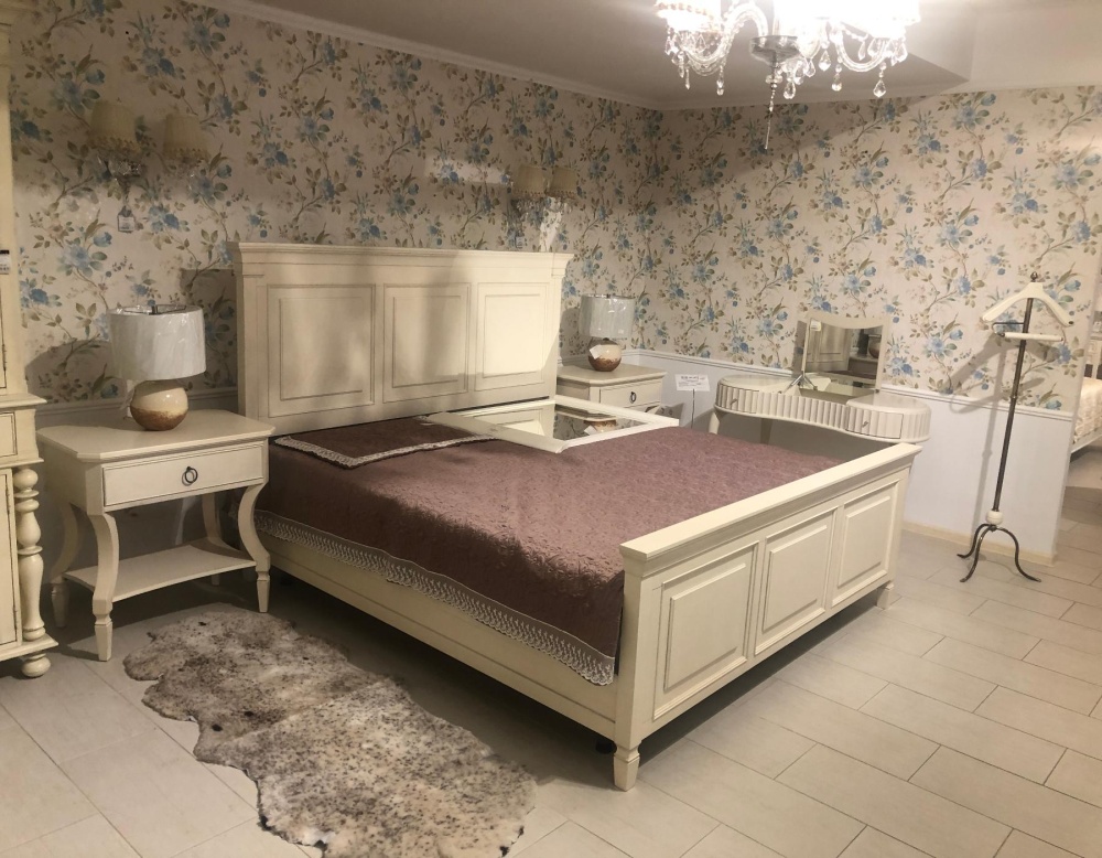 Спальня Summer Hill фабрики Universal  Furniture Америка