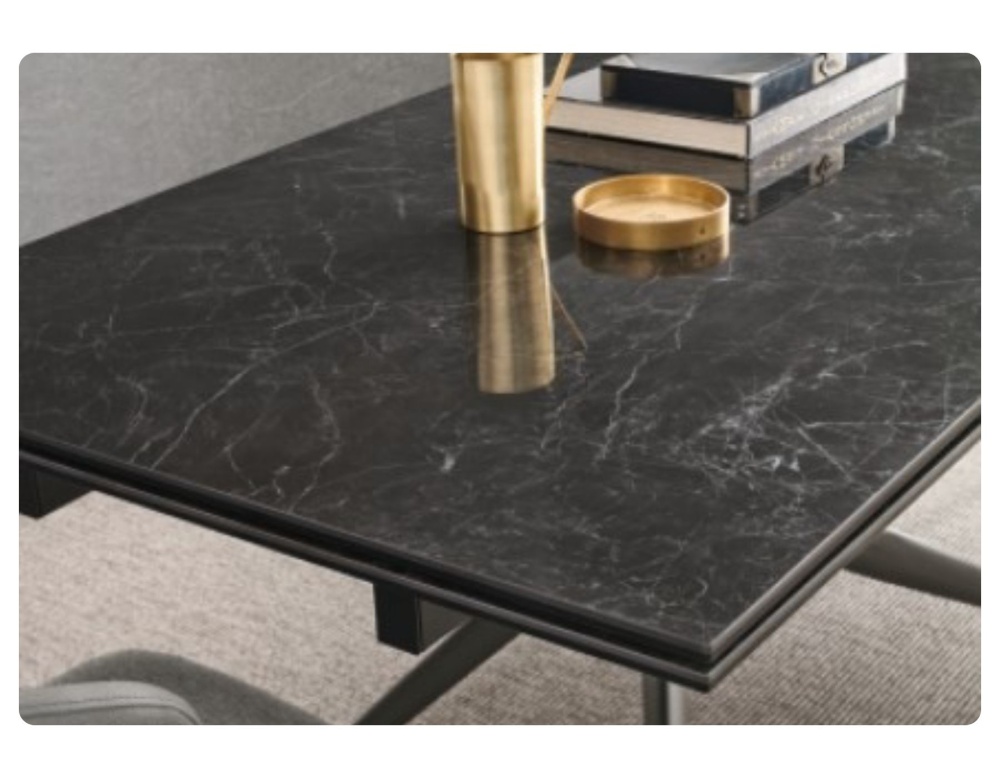 Стол обеденный Tiffany фабрики Sedit