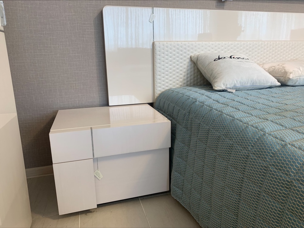 Спальный гарнитур Domino