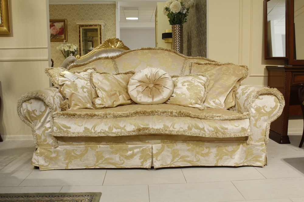 Диван прямой ткань благородное золото наполнитель пух-перо Lucy фабрика Dolfi Италия