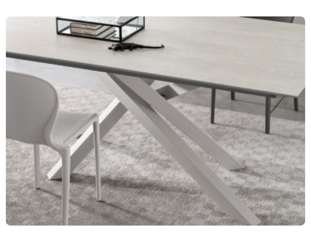 Стол обеденный Origami фабрики Sedit