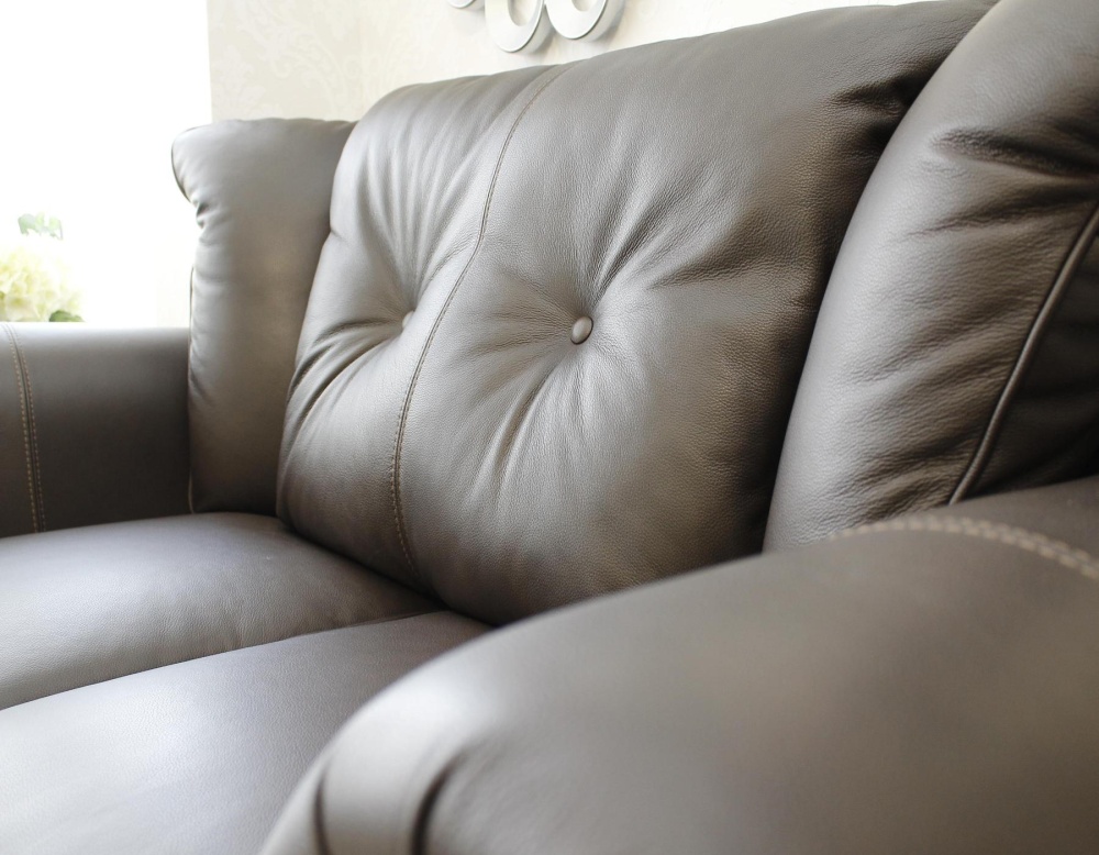 Прямой диван Flame