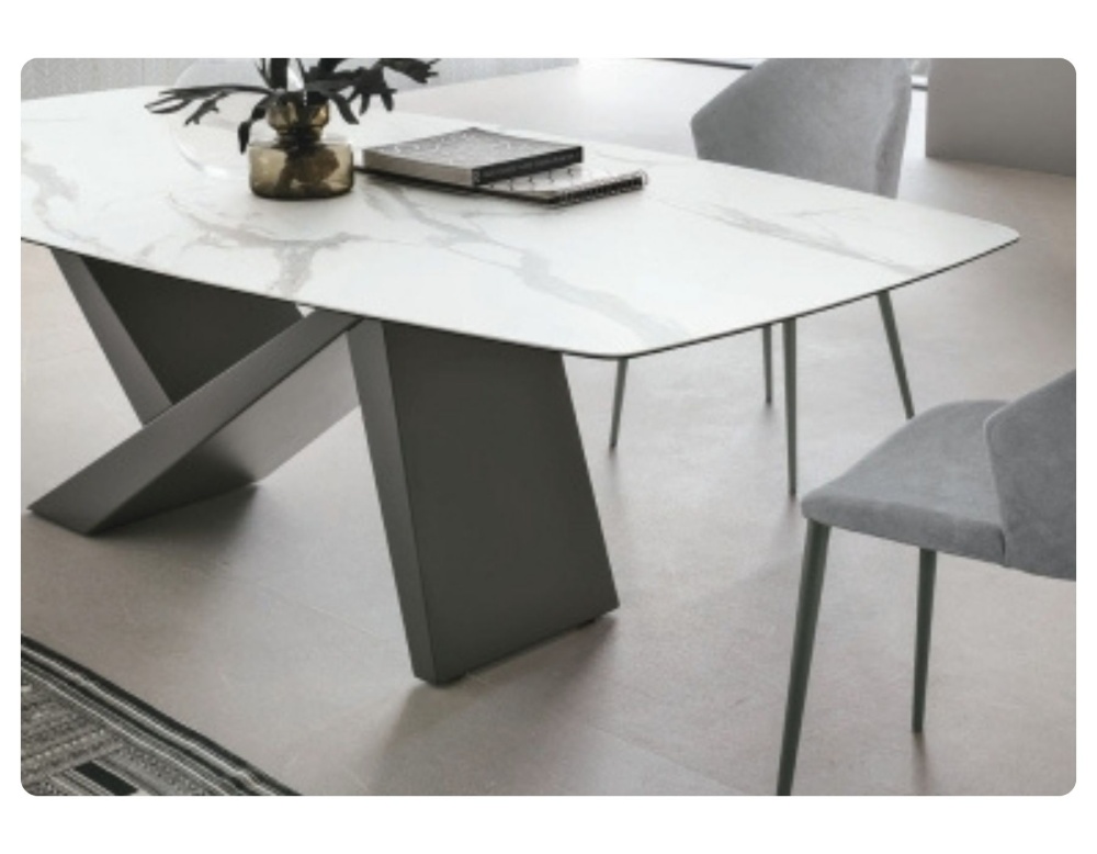 Стол обеденный Ikarus фабрики Sedit