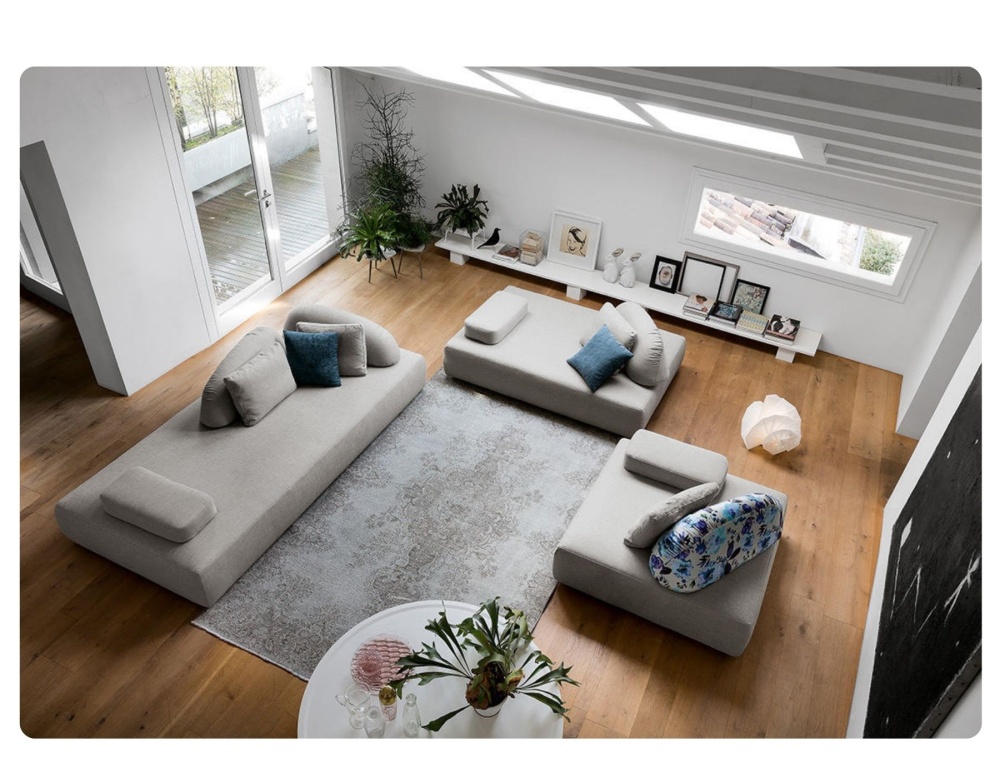 Диван Play фабрики Dallagnese