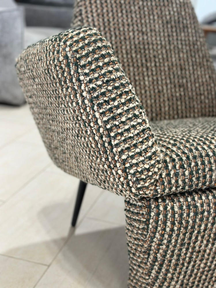 Дизайнерское кресло Letters