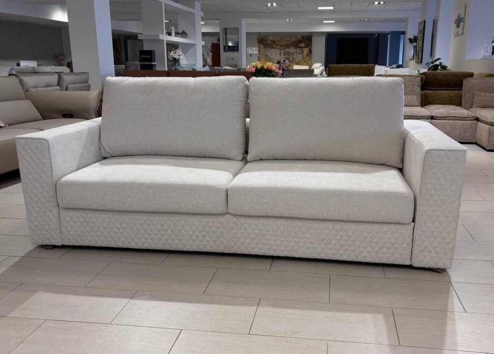 Прямой диван современный  в ткани "Арко престиж"